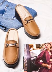 Sandal for College