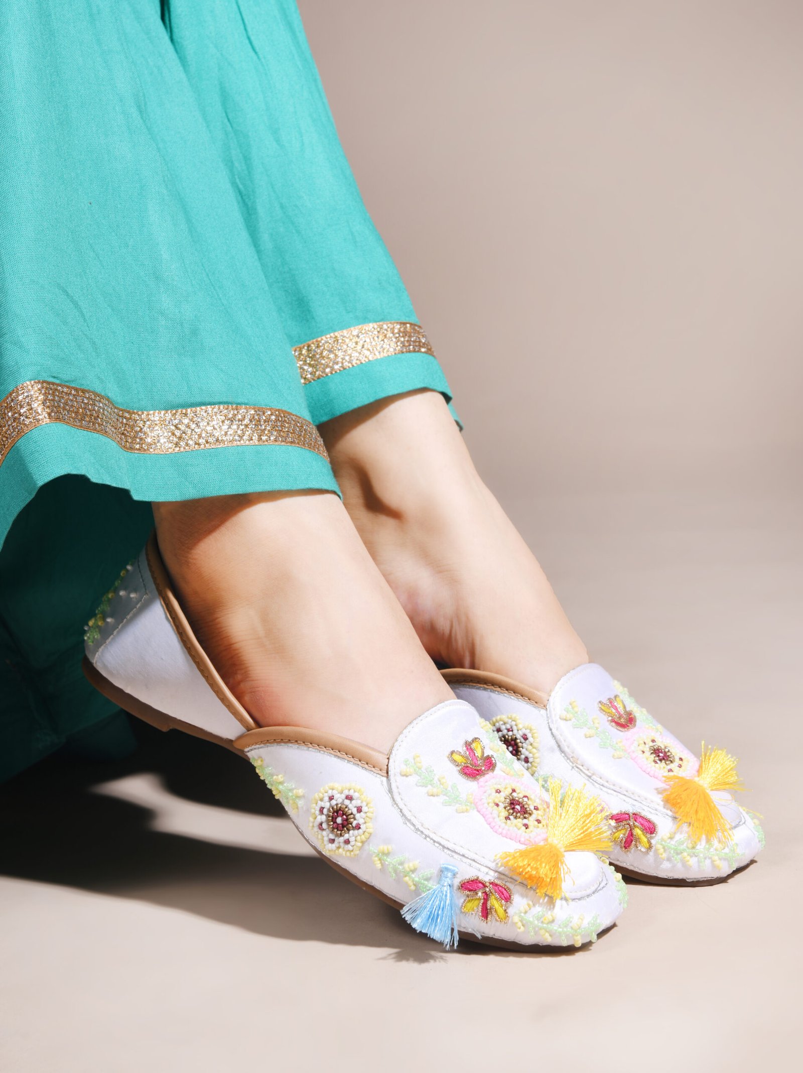 Juttis for Women