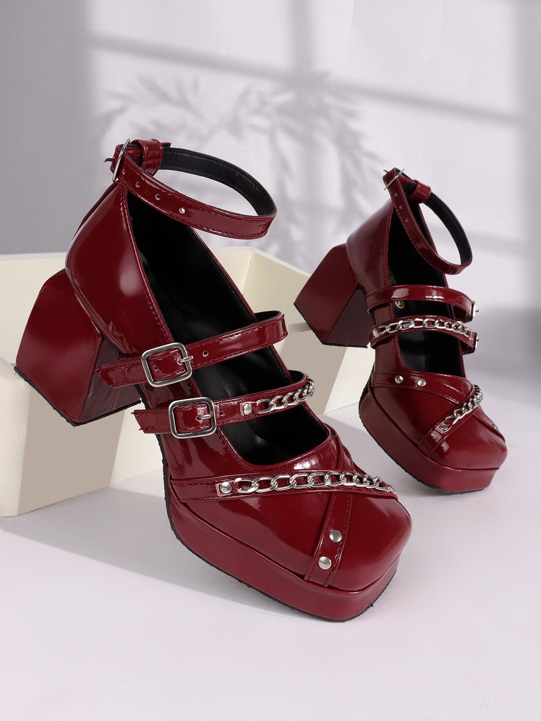 Fashionable Women’s Heels