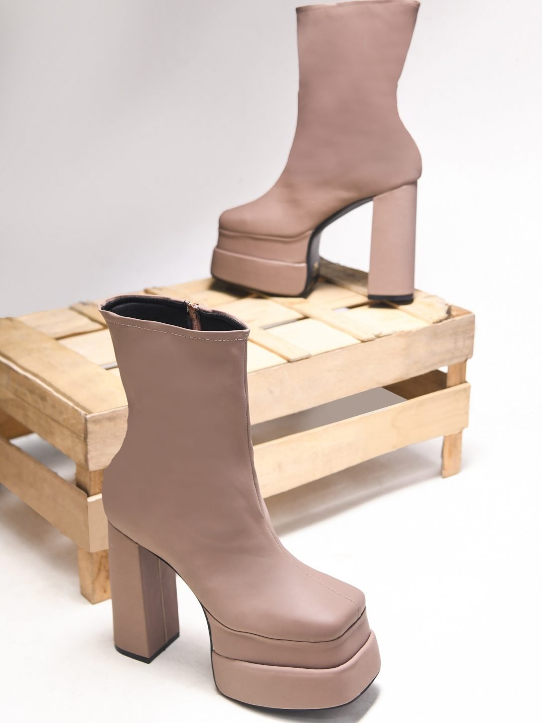 BOOT-45-BEIGE (1)