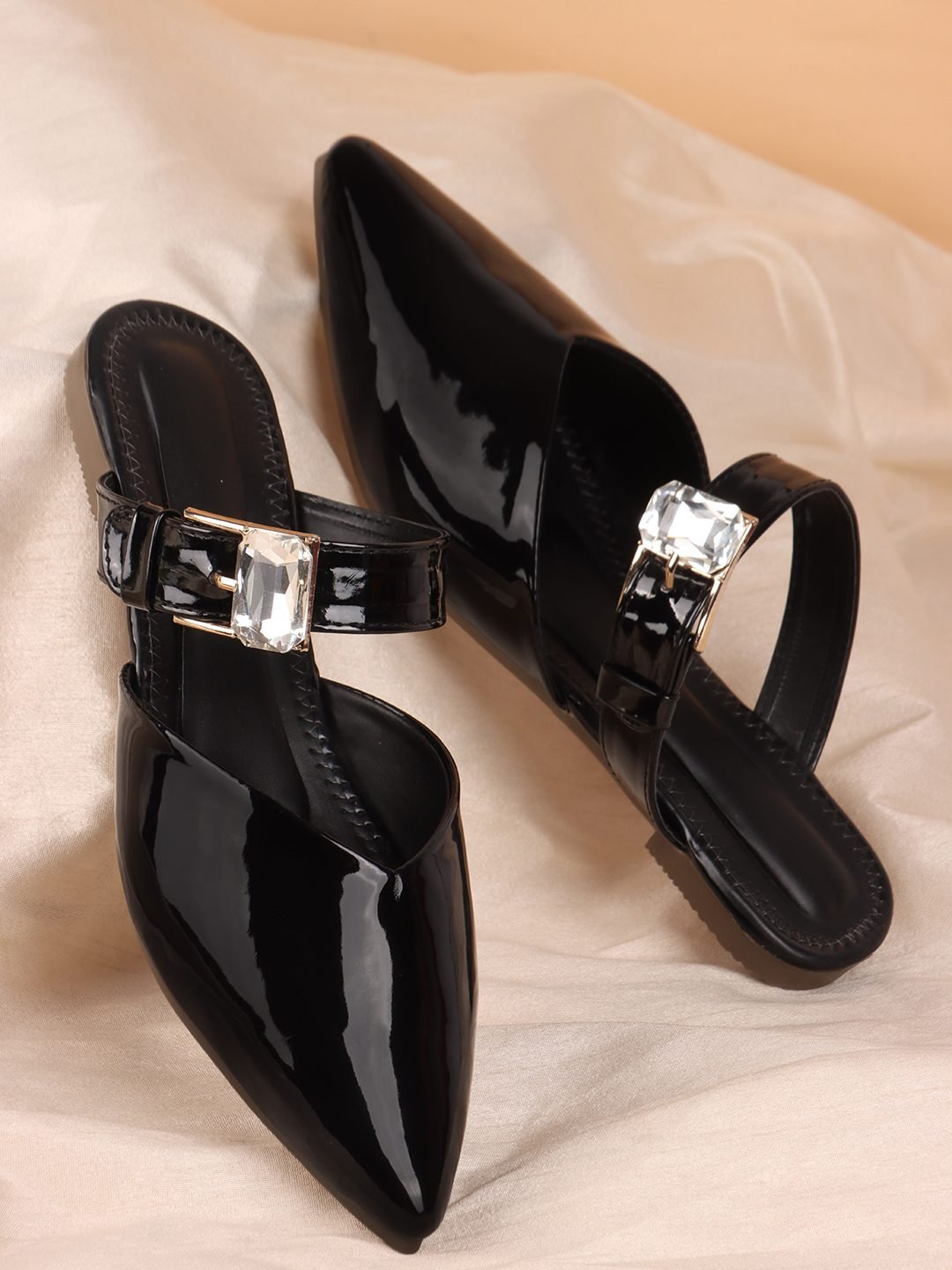 BU 055-BLK (1)